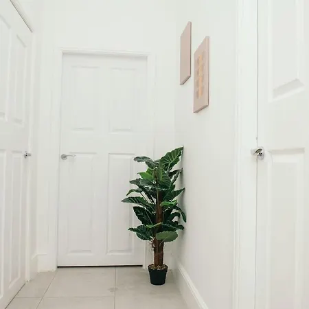 Luxury 1-Bed Bradford Centre * Bradford (West Yorkshire)