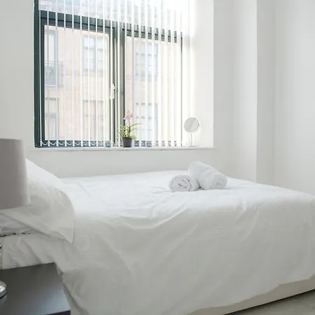 Luxury 1-bed Centre *
