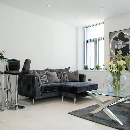 Luxury 1-bed Centre * ブラッドフォード