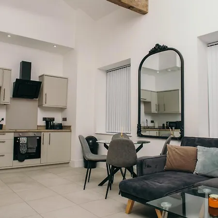 Luxury 1-bed Centre ブラッドフォード